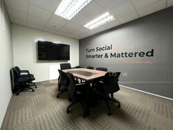 Ct Hub 2 (D12), Office #571686441